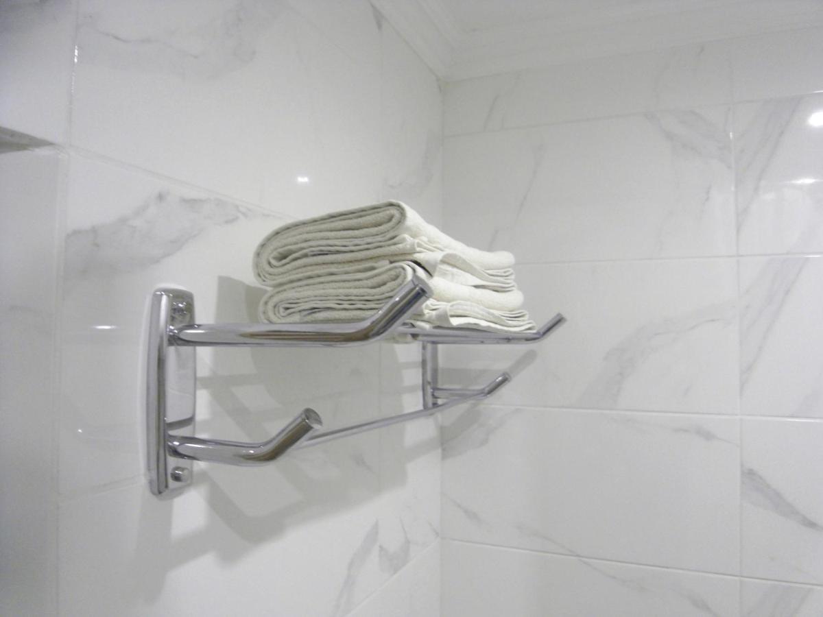 Modern Apartment 키시나우 외부 사진