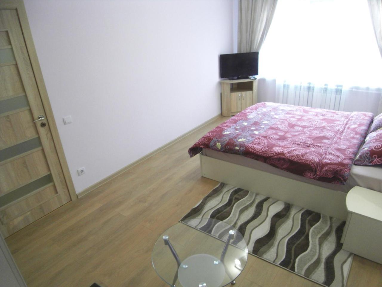 Modern Apartment 키시나우 외부 사진