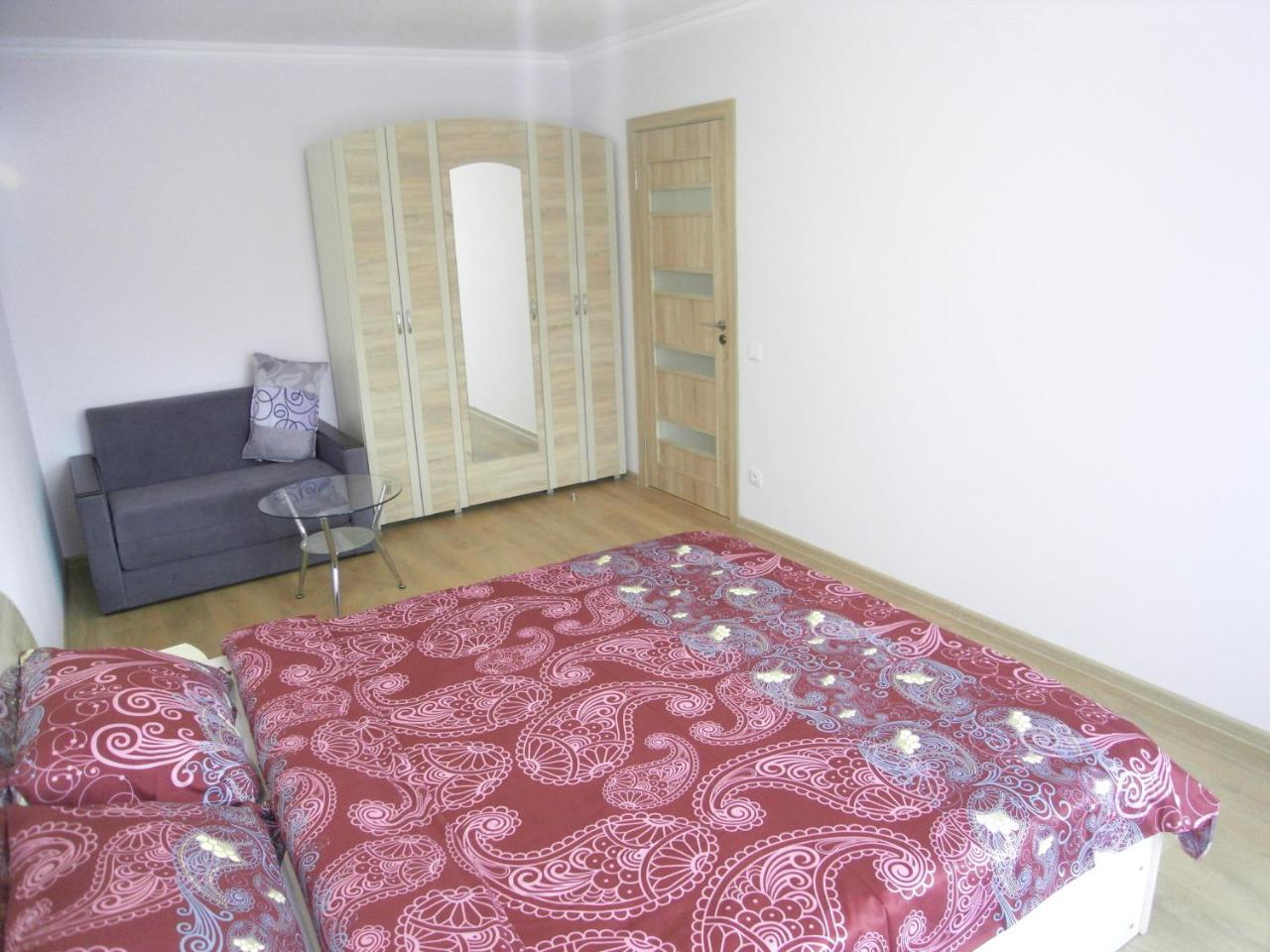 Modern Apartment 키시나우 외부 사진